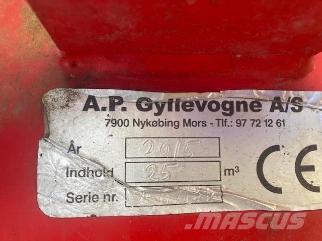 AP GV25TRIDEM Sivi gübre ve ilaç tankerleri