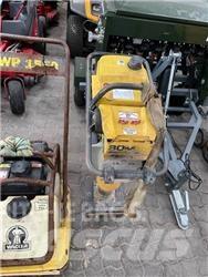 Bomag BT602 Sıkıştırma tokmakları