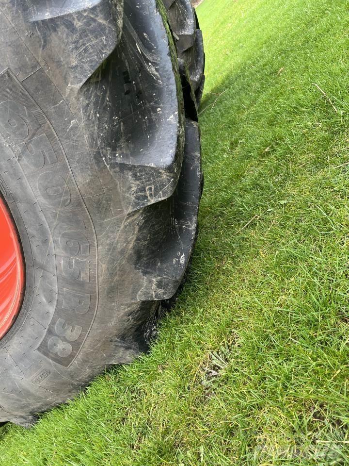 CLAAS ARION 640 Traktörler