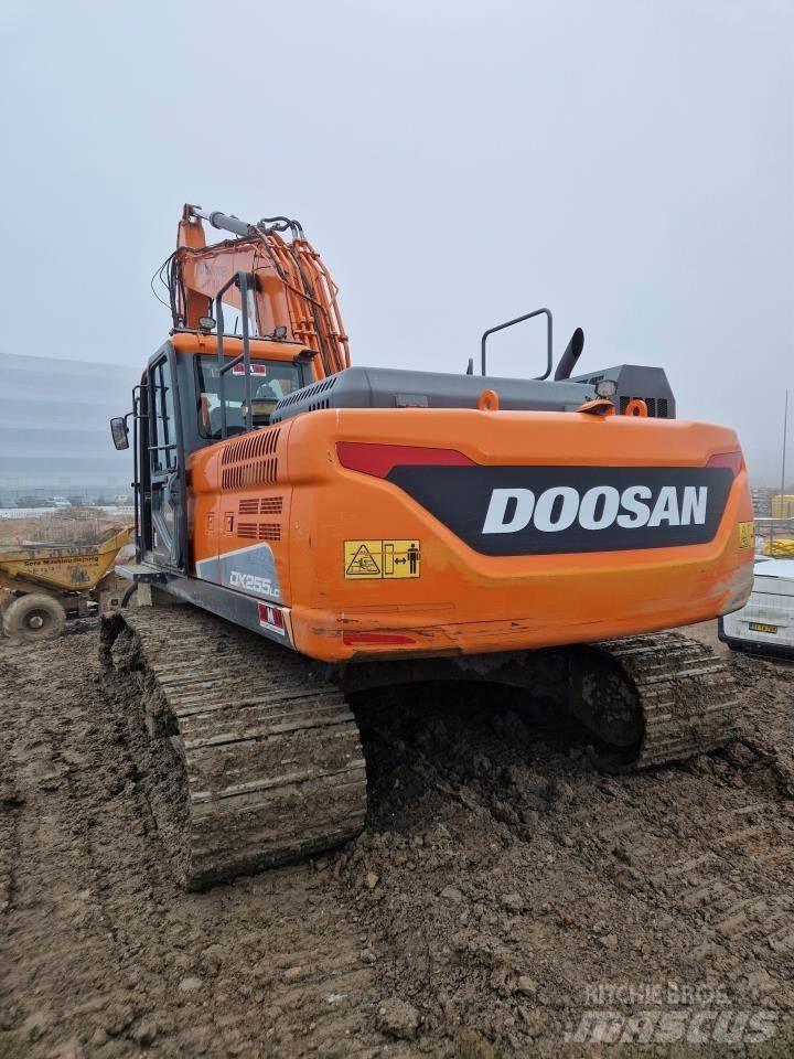 Doosan 255-5 Paletli ekskavatörler