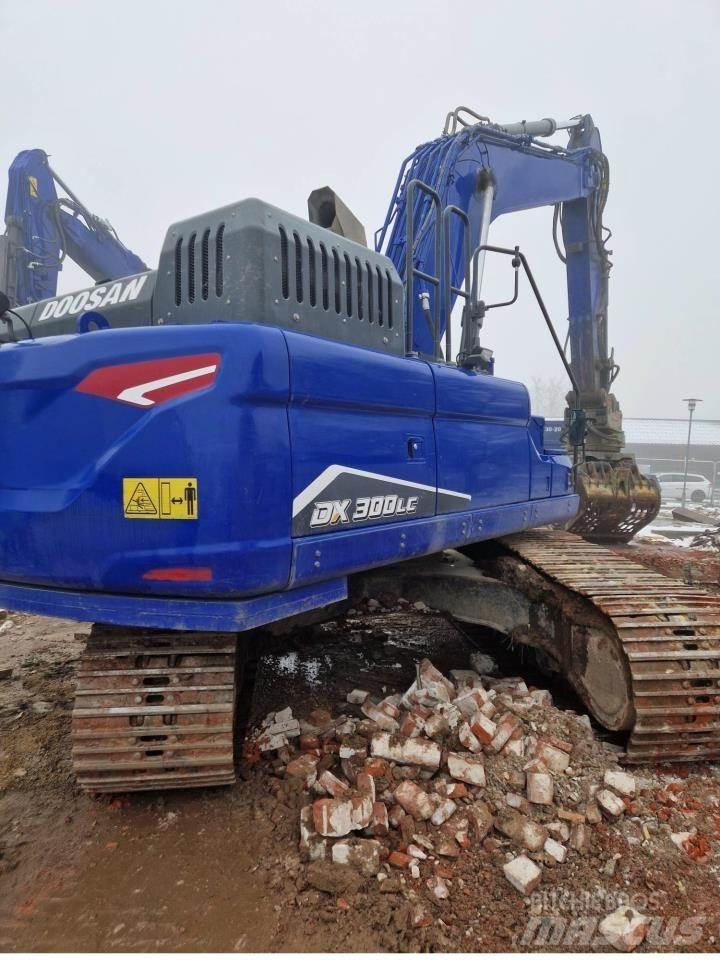 Doosan DX300LC-7 Paletli ekskavatörler