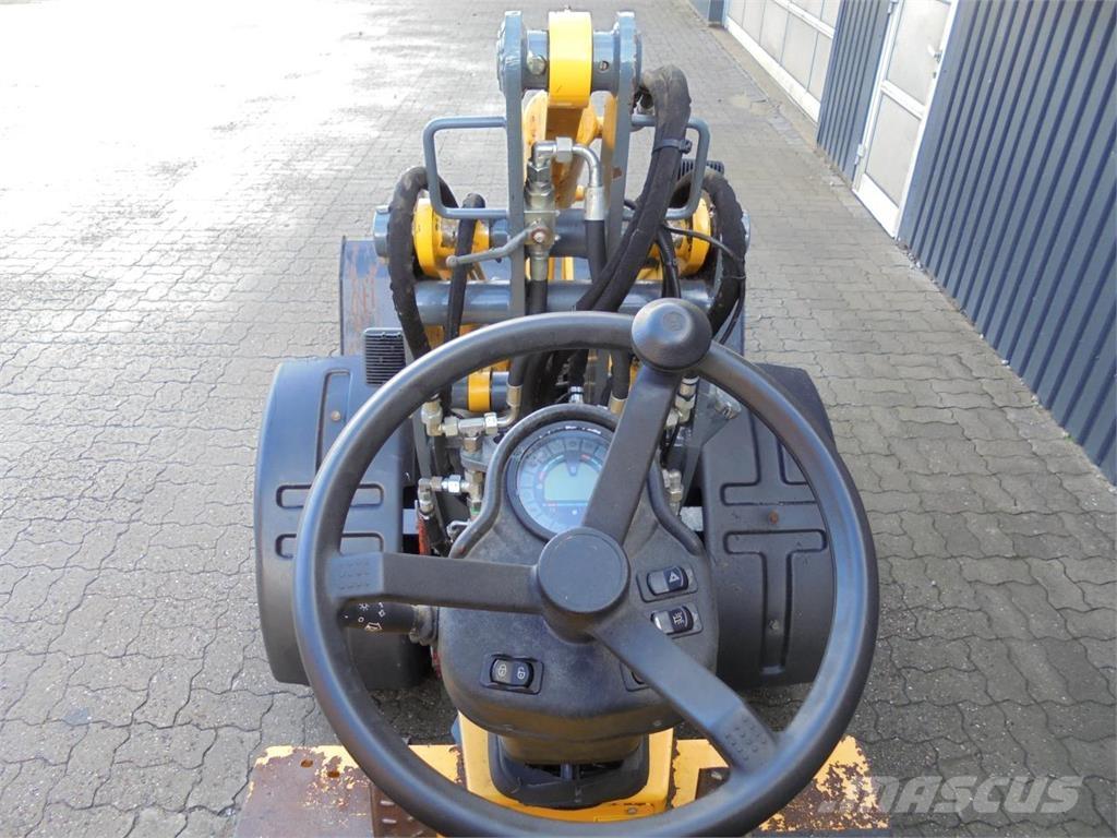 Gehl 340 Mini yükleyiciler