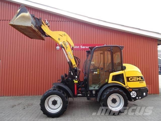 Gehl 650 Mini yükleyiciler