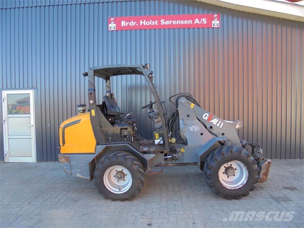 GiANT 5003 Mini yükleyiciler