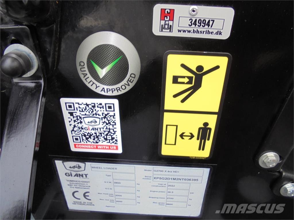 GiANT G2700XHDP Mini yükleyiciler