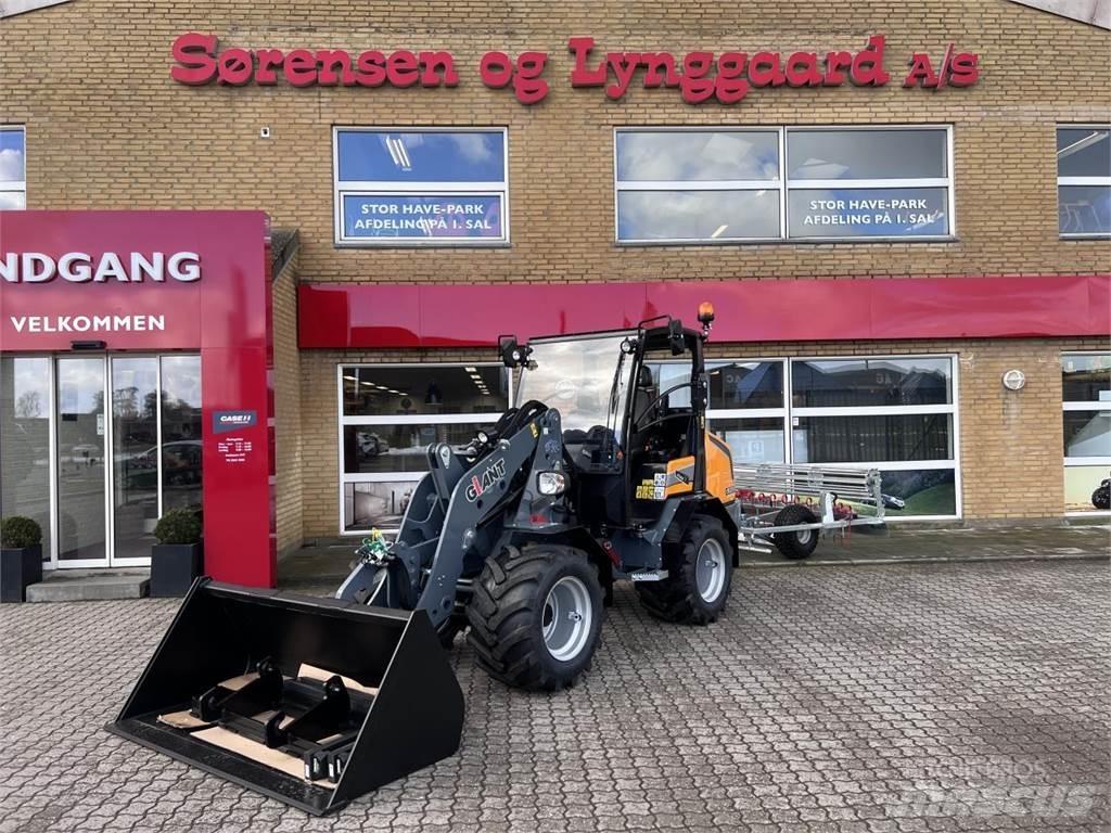 GiANT G3500 Mini yükleyiciler