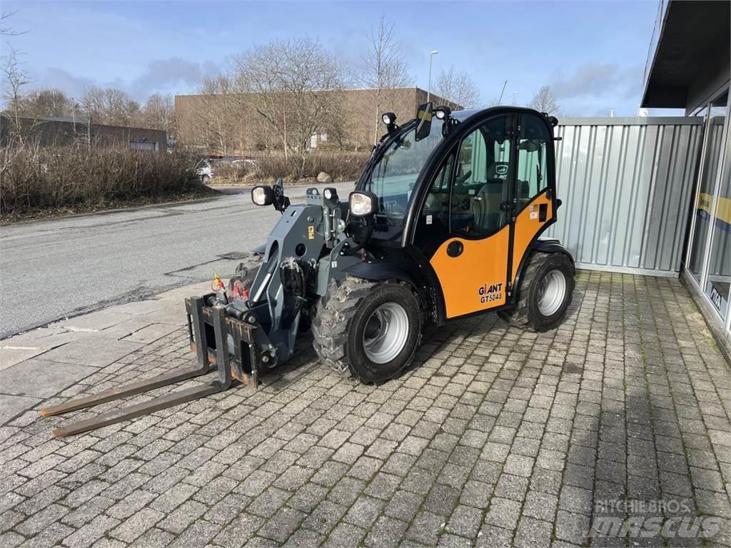 GiANT GT5048 Teleskopik yükleyiciler