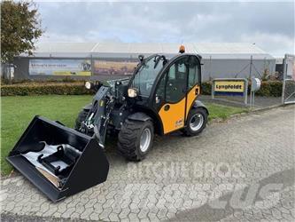 GiANT GT5048 Teleskopik yükleyiciler