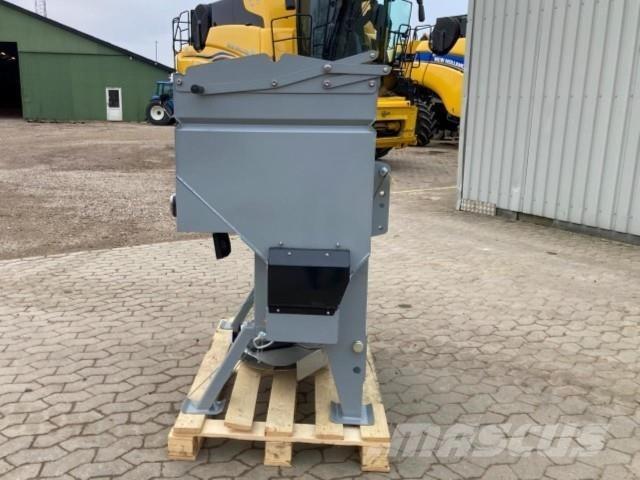 Hilltip 400TR Kum ve tuz serpiciler