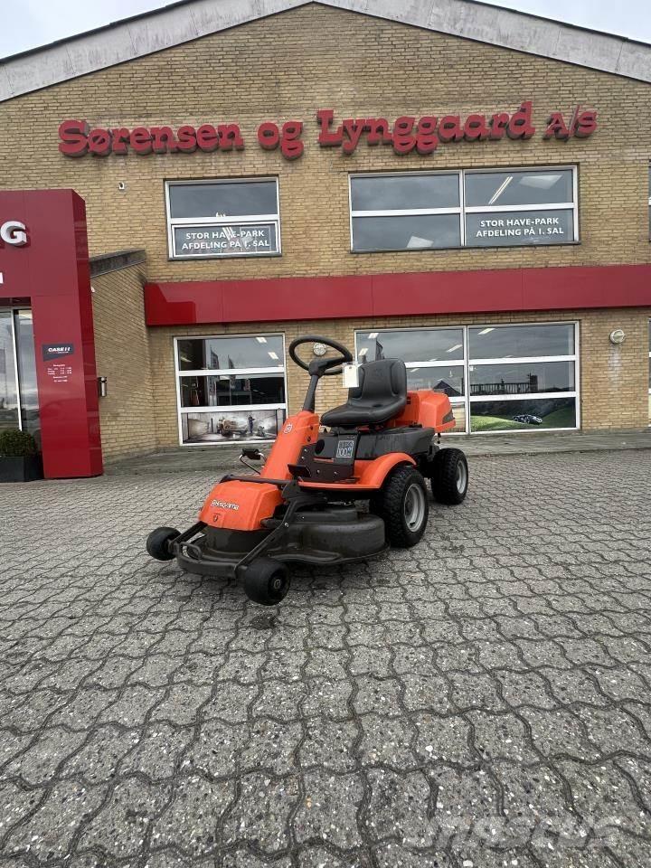 Husqvarna R13C Traktörler