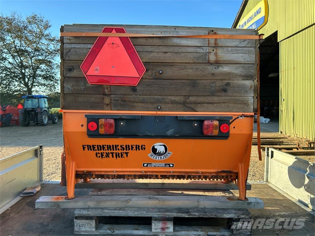 Hydromann 300 Kum ve tuz serpiciler