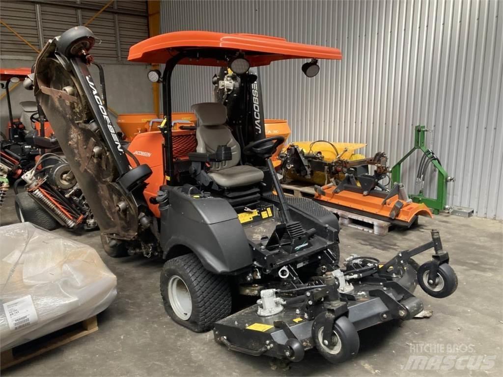 Jacobsen HR700 Çayir biçme makinalari