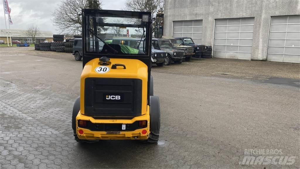 JCB 403 Mini yükleyiciler