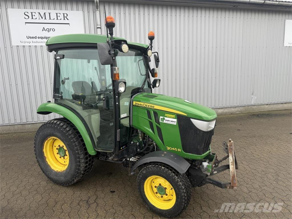 John Deere 3045R Traktörler