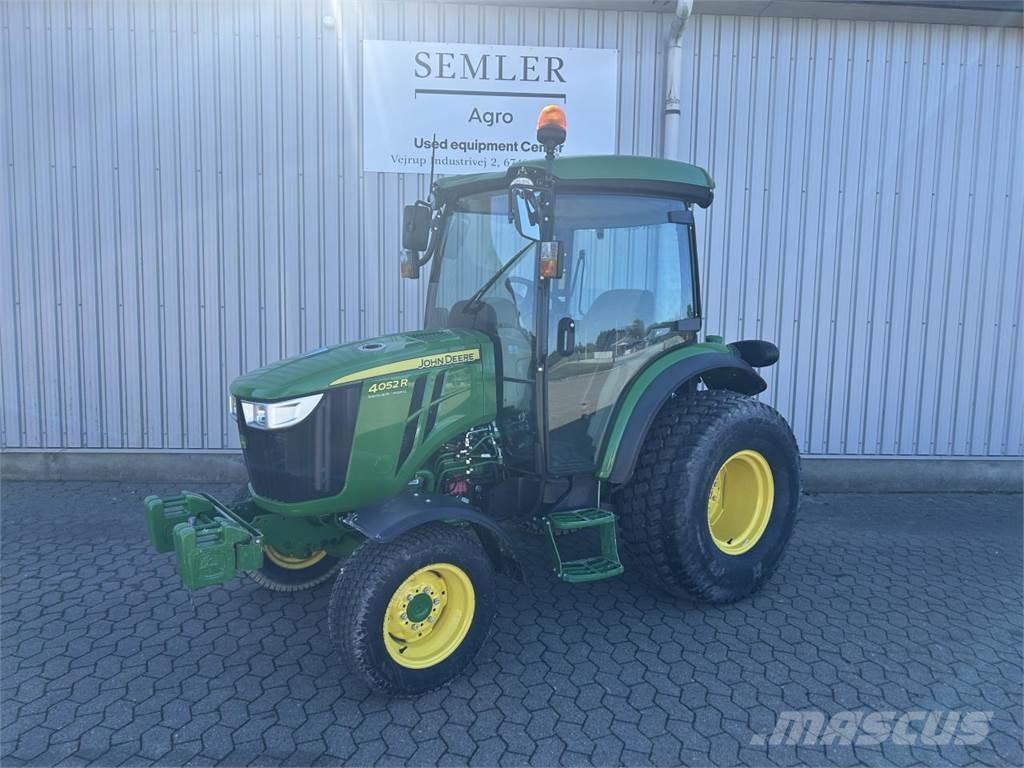 John Deere 4052R Traktörler