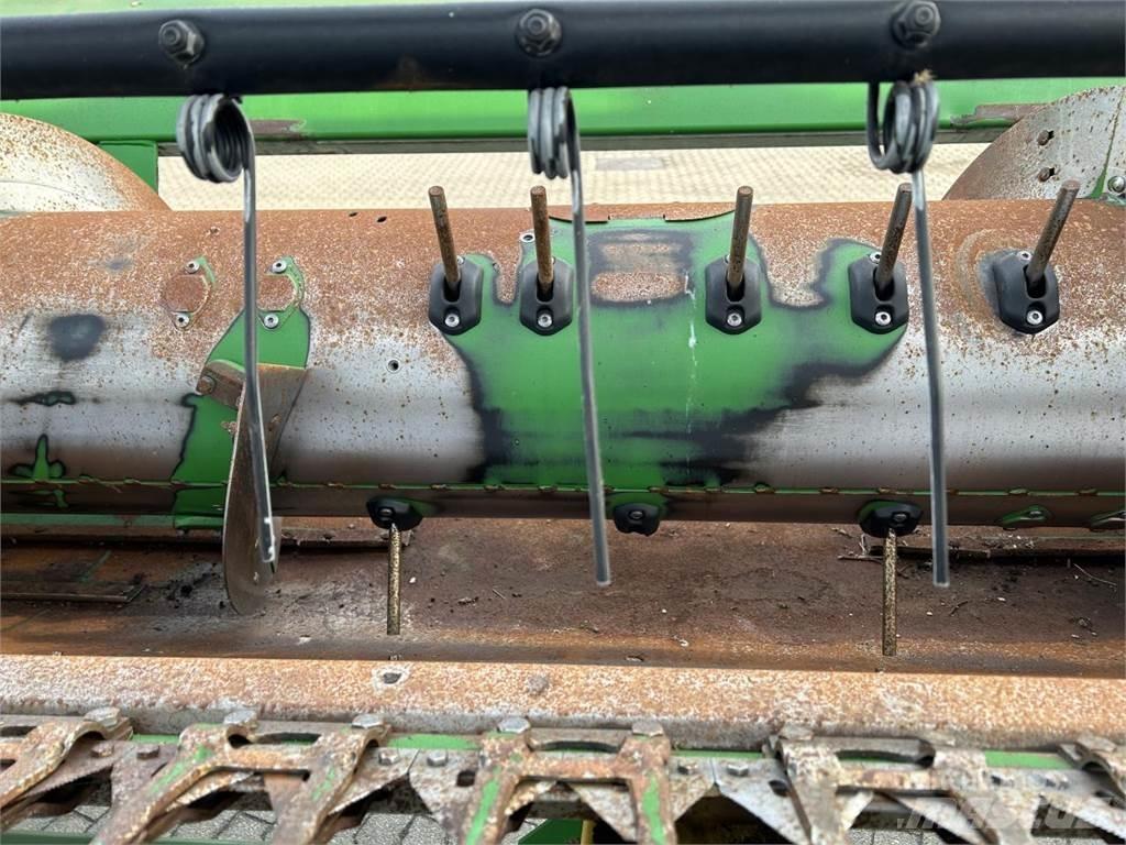 John Deere 635R Biçerdöver kafaları