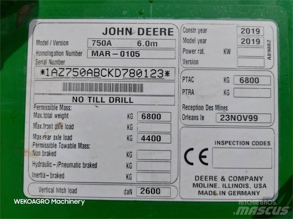 John Deere 750 A Mibzerler