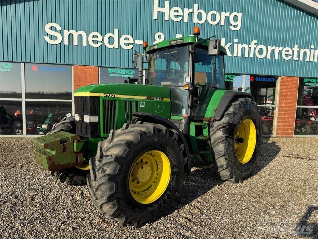 John Deere 7710 Traktörler