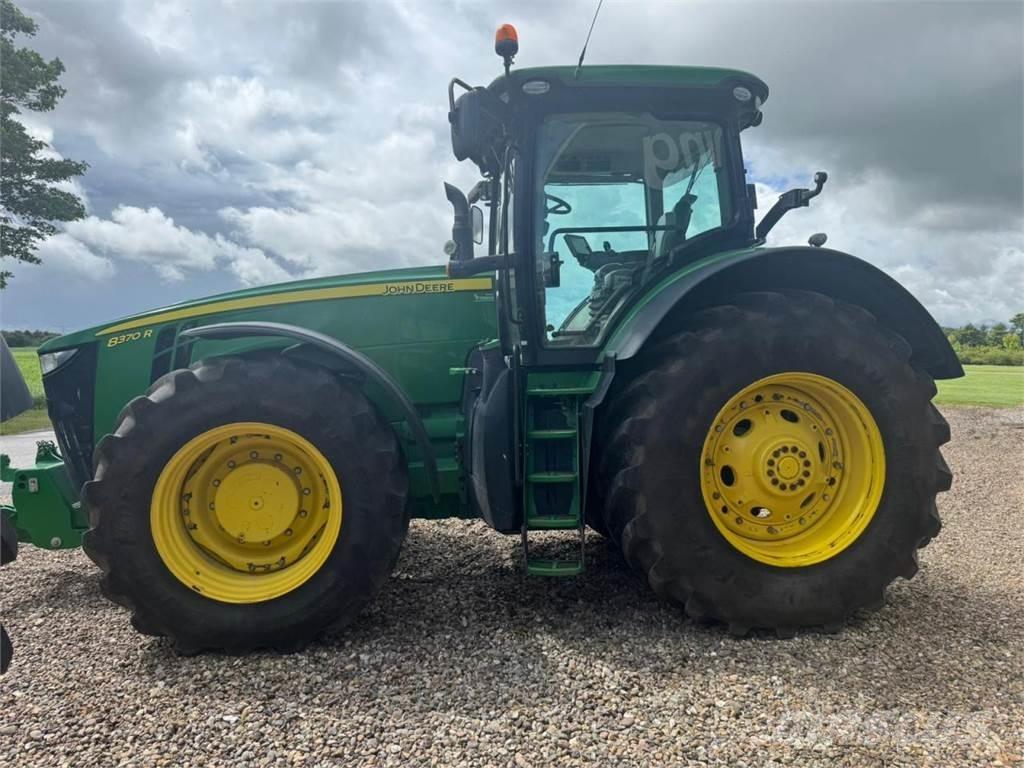 John Deere 8370R Traktörler