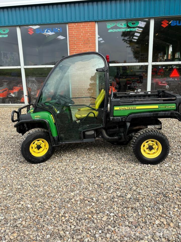 John Deere 855D ATVler