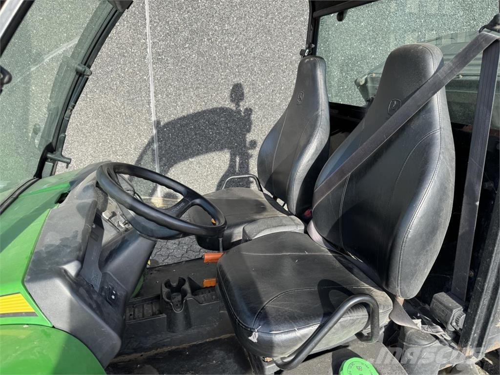 John Deere 855D UTV'ler
