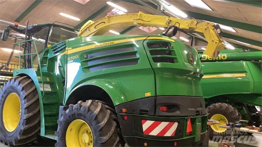John Deere 8700 Silaj makinasi