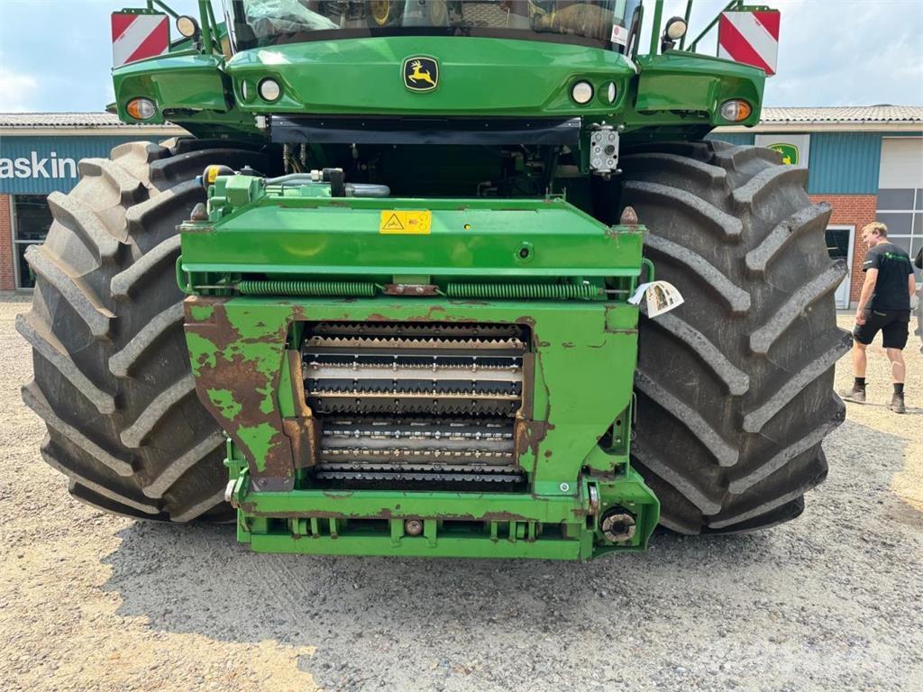 John Deere 8700 Silaj makinasi