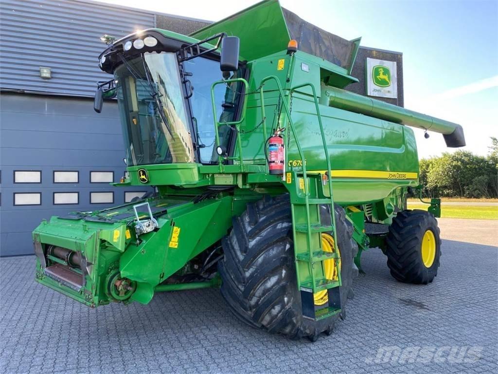 John Deere C670 Biçerdöverler