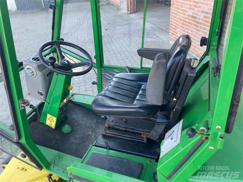 John Deere F935 Traktörler
