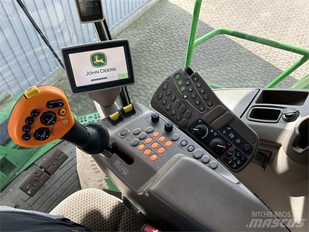 John Deere S690 Biçerdöverler