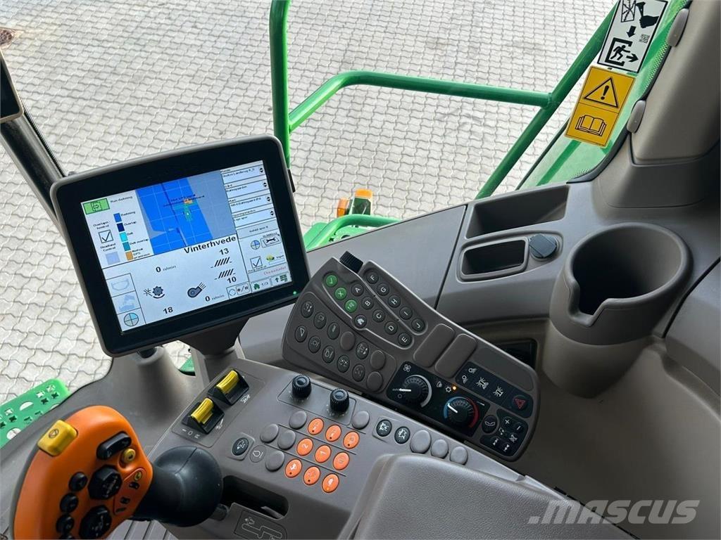 John Deere S690 Biçerdöverler