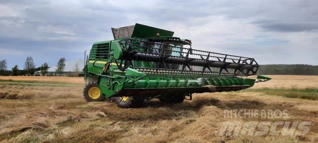 John Deere T660 Biçerdöverler