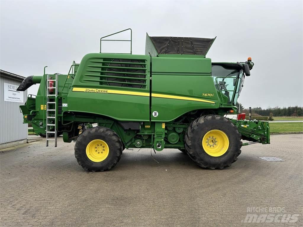 John Deere T670 Biçerdöverler
