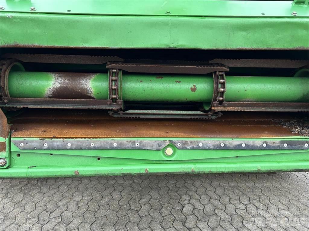 John Deere T670 Biçerdöverler