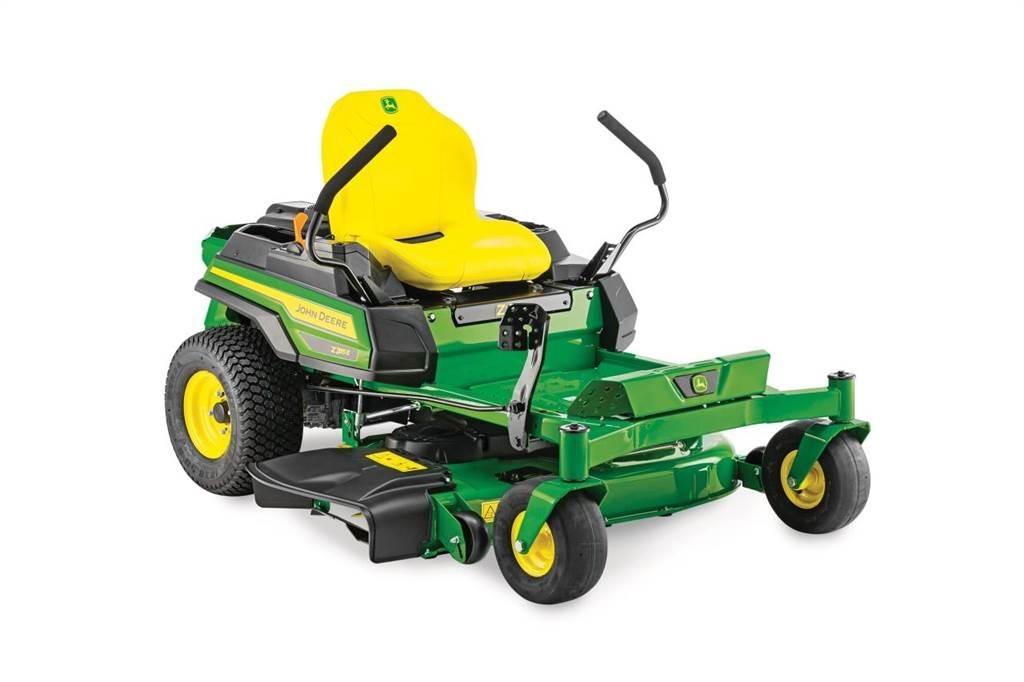 John Deere Z315E Traktörler