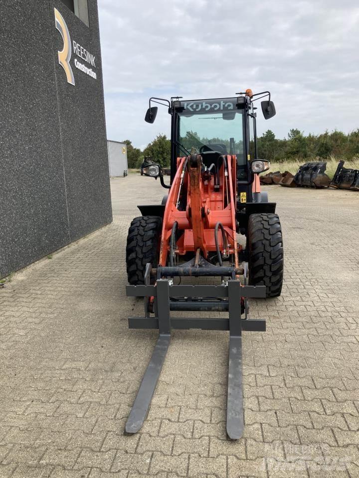 Kubota R070 Mini yükleyiciler