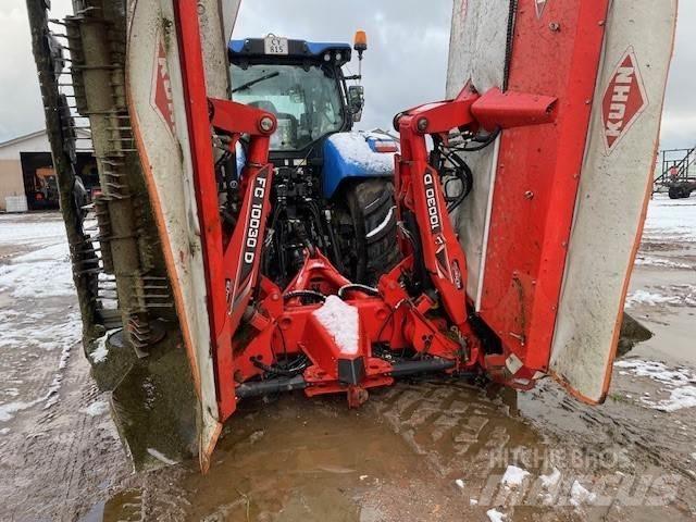 Kuhn FC10030D Kendi yürür saman makinaları