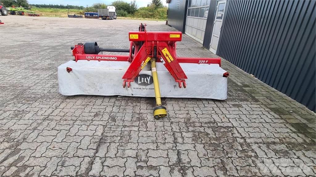 Lely SKÅRLÆGGER Kendi yürür saman makinaları