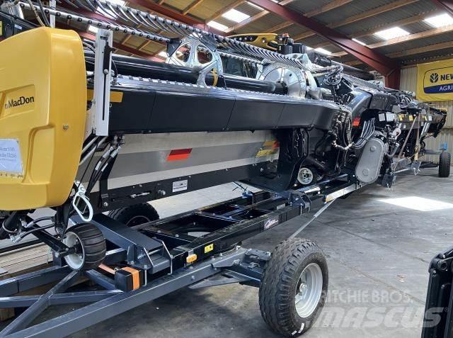MacDon FD245 Biçerdöver kafaları