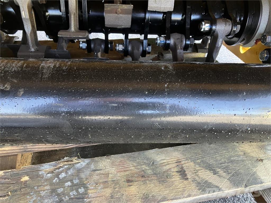McConnel PA5155 Çalı tırpanları