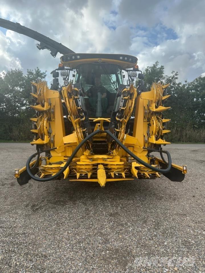 New Holland FR650 Silaj makinasi