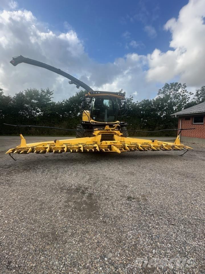New Holland FR650 Silaj makinasi