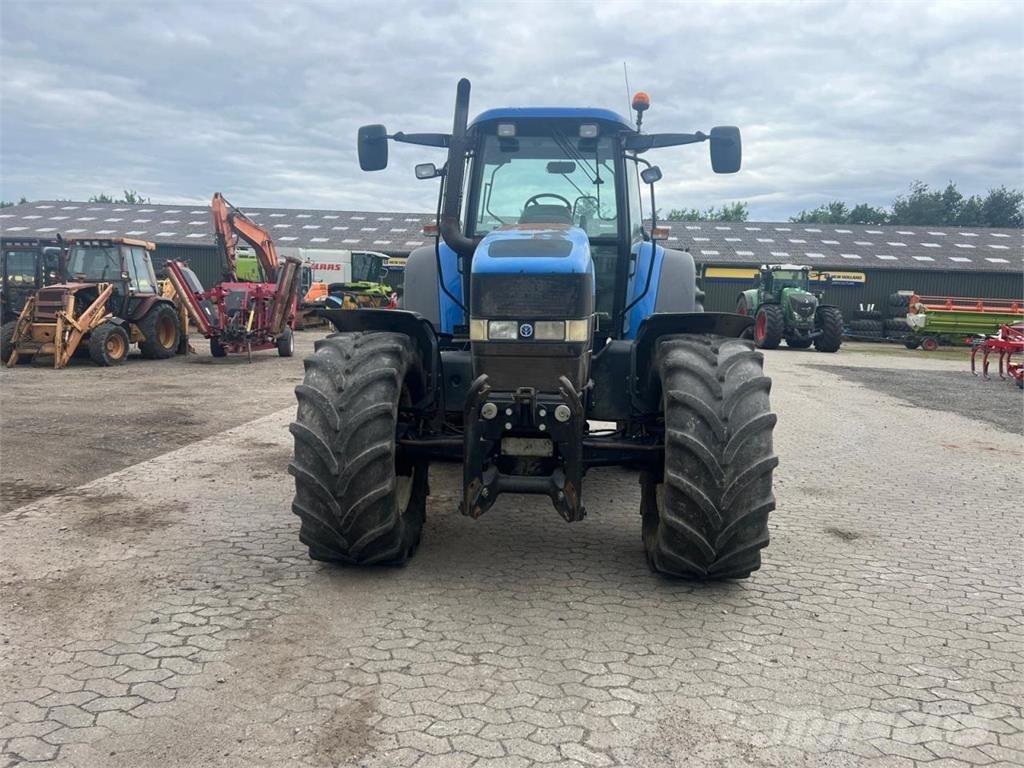 New Holland TM 175 Traktörler