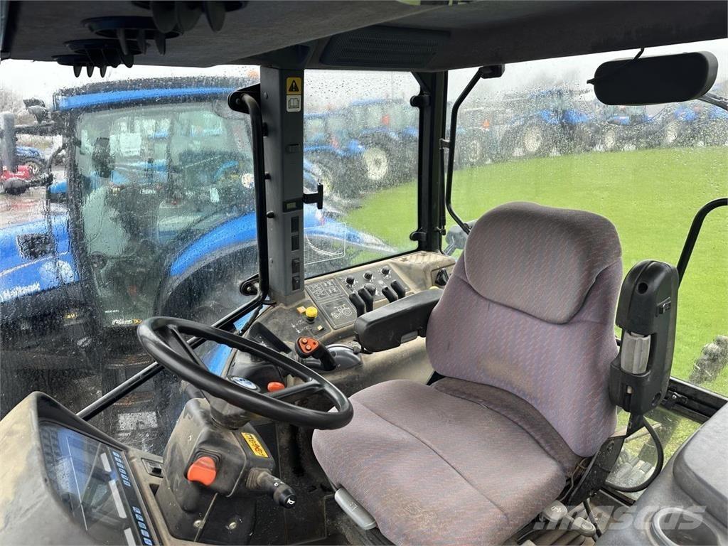 New Holland TM165 Traktörler