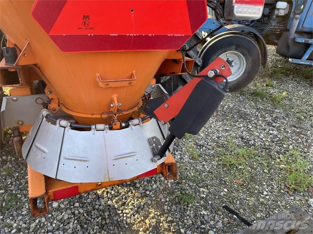 Rauch SA360 Kum ve tuz serpiciler