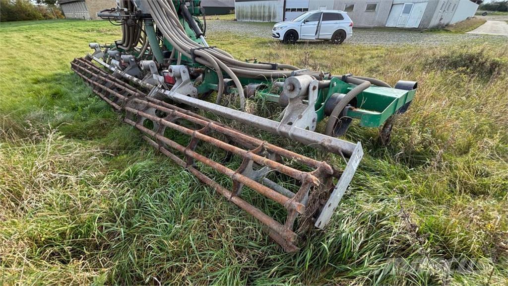 Samson CM 7,5 Sıvı gübre serpme makineleri