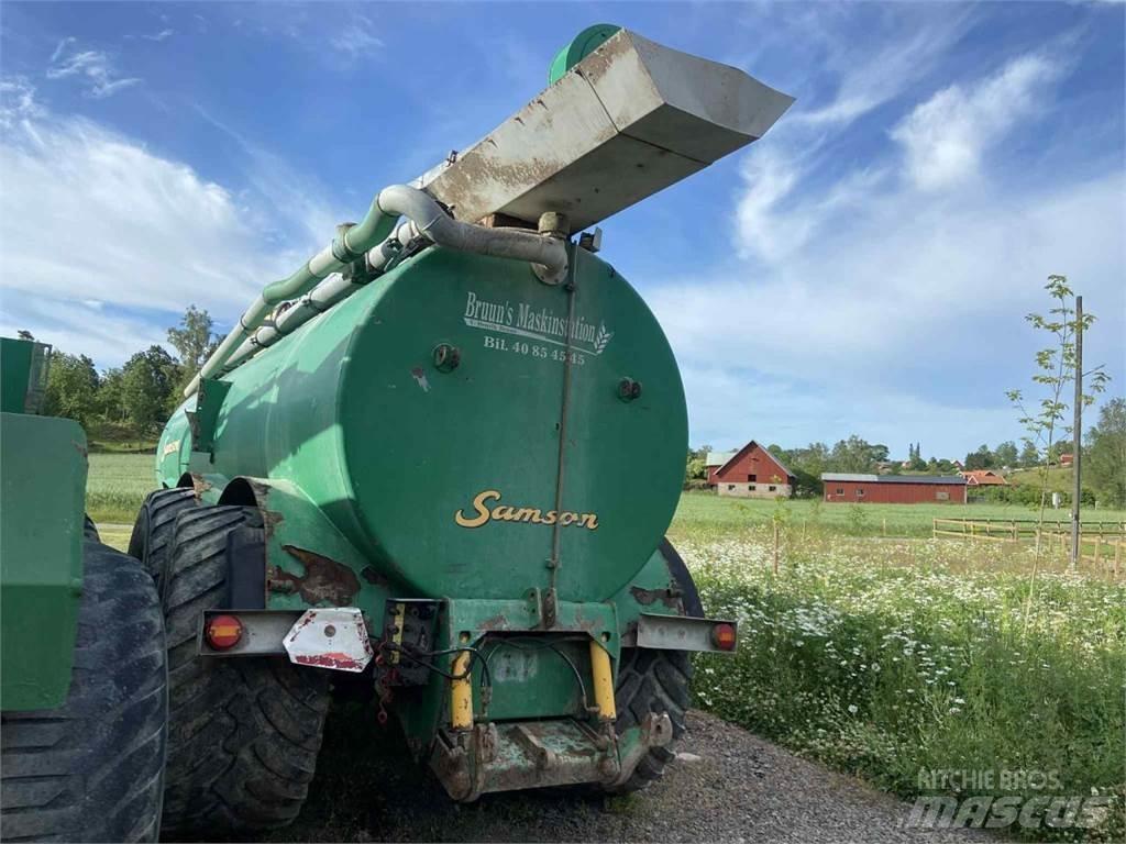 Samson PG 20 Sivi gübre ve ilaç tankerleri