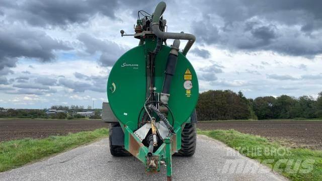 Samson PG 25 Sivi gübre ve ilaç tankerleri