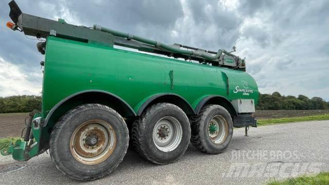Samson PG 25 Sivi gübre ve ilaç tankerleri