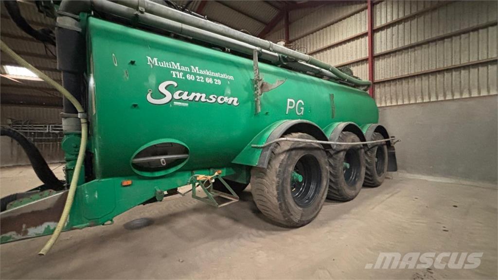 Samson PG 25 Sivi gübre ve ilaç tankerleri